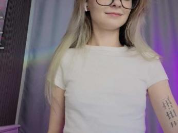 vialeta-baby bongacams stream image