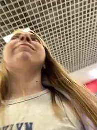 Sunny___Bunny stripchat stream image, 07.09.2025 08:10