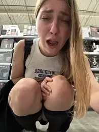 Sunny___Bunny stripchat stream image, 07.09.2025 08:10