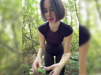 BabyDarii bongacams stream image