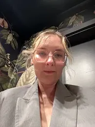 The_Snowwhitee stripchat stream image, 14.09.2025 08:10