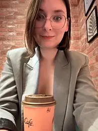 The_Snowwhitee stripchat stream image, 25.09.2025 19:10