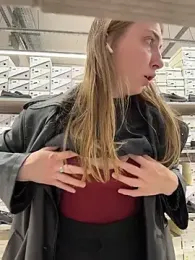 Sunny___Bunny stripchat stream image, 26.09.2025 08:30