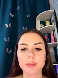 Alina_Vibe_Me stripchat stream image, 30.09.2025 23:30