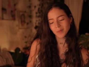 effylowell_ chaturbate stream image, 07.10.2025 00:50