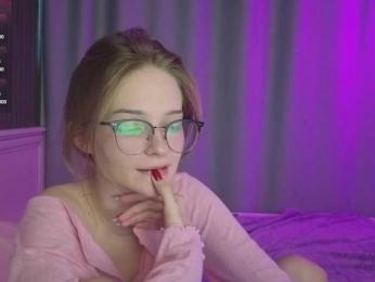 vialeta-baby bongacams stream image