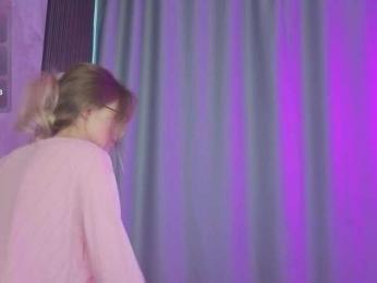 vialeta-baby bongacams stream image