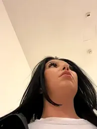 Tisha_Busty stripchat stream image, 07.10.2025 11:00