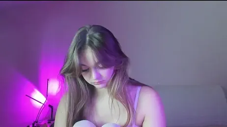 May_Flower stripchat stream image, 07.10.2025 10:30