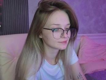 vialeta-baby bongacams stream image