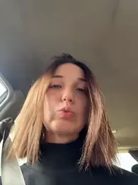 DollyTall stripchat stream image