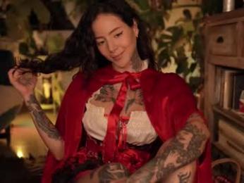 effylowell_ chaturbate stream image, 26.10.2025 01:40