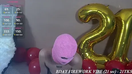 zoeypink stripchat stream image, 27.10.2025 07:10