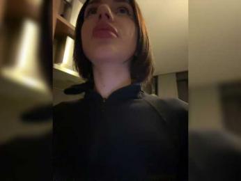 BabyDarii bongacams stream image