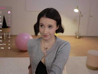 MissEssie bongacams stream image, 29.10.2025 16:00