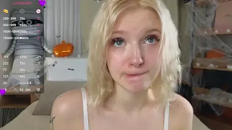 EdlaHewell stripchat stream image, 06.11.2025 11:10