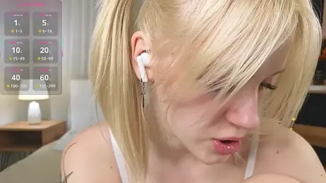 EdlaHewell stripchat stream image, 10.11.2025 11:30