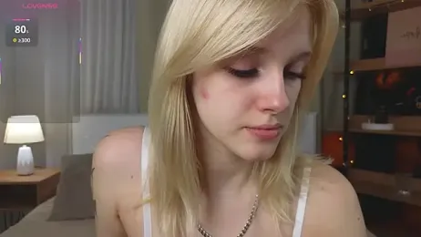 EdlaHewell stripchat stream image, 10.11.2025 11:30