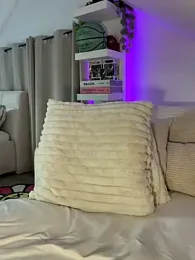 JezzyHill stripchat stream image, 13.11.2025 10:30