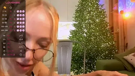 BritaKiss stripchat stream image, 04.12.2025 02:20