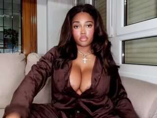 naommiscott camsoda stream image