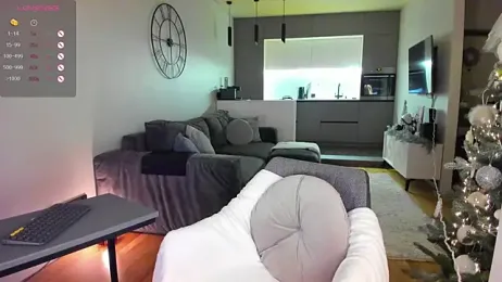 Juicy_Bella stripchat stream image, 12.12.2025 18:10