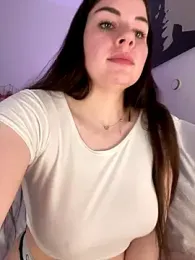 EllyNora stripchat stream image