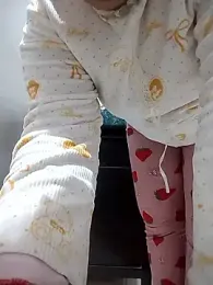 Dalou3a-69 stripchat stream image, 22.12.2025 14:50