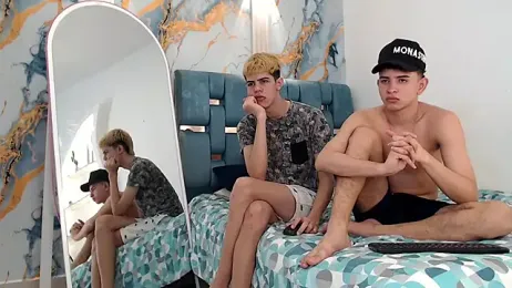 TWINKS_FRIENDS stripchat stream image