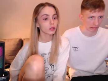 julsweet chaturbate stream image, 29.12.2025 23:40