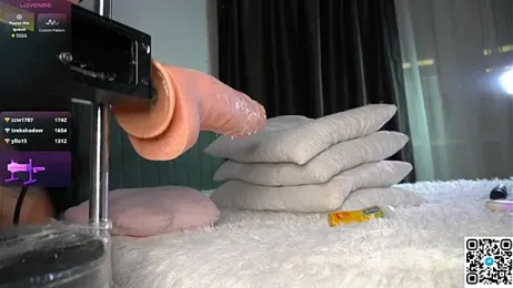 LilyBerryy stripchat stream image