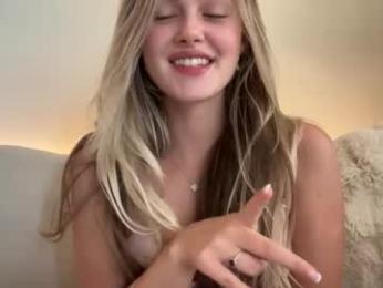 luvaimee chaturbate stream image, 06.01.2026 17:50