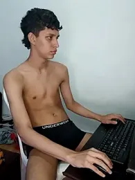 Alayn_sexy_ayes stripchat stream image, 08.01.2026 22:50