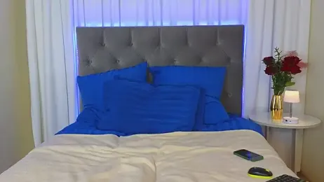 Ariana_Petite stripchat stream image