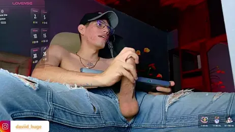 david_huge stripchat stream image