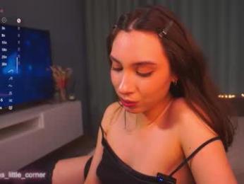 pamilarakestraw chaturbate stream image