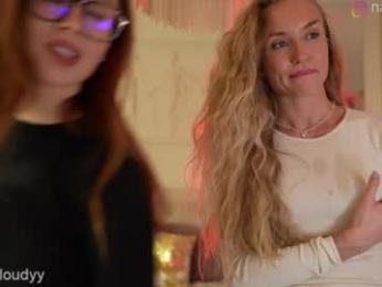 mia_cloudy chaturbate stream image