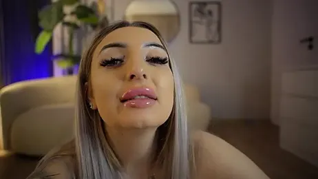 emily_bloom stripchat stream image, 23.01.2026 21:20