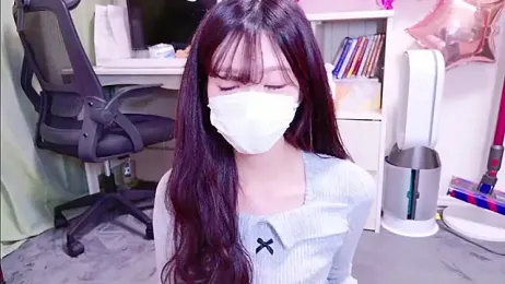 oxo_yuna_oxo stripchat stream image, 27.01.2026 12:10