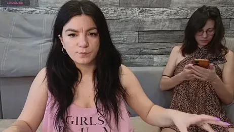 Vika_loves_you stripchat stream image