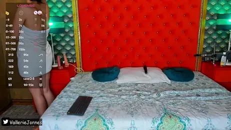 VallerieJones stripchat stream image
