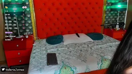 VallerieJones stripchat stream image