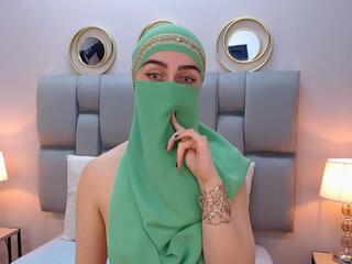 Aliah Manzur flirt4free stream image