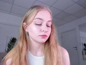 MiaMeowa bongacams stream image