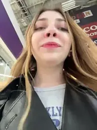 Sunny___Bunny stripchat stream image, 09.02.2026 12:10