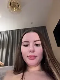 Alina_Vibe_Me stripchat stream image, 16.02.2026 00:30