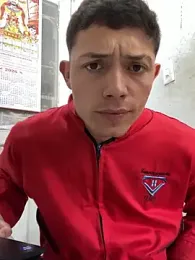 santiObrero stripchat stream image, 17.02.2026 19:00