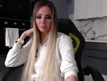 blondalina bongacams stream image