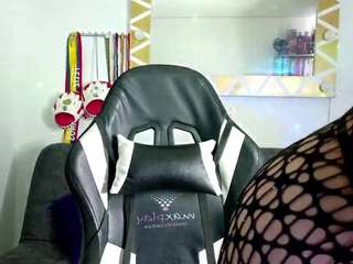 sarahpeterson camsoda stream image