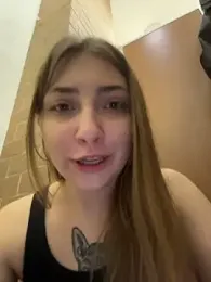 Sunny___Bunny stripchat stream image, 19.02.2026 13:00